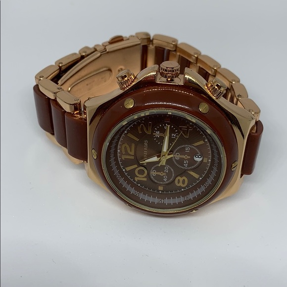 Michael Kors Pink Gold Tone Watch - Picture 3 of 7